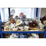 Various items of decorative china, pottery, etc.