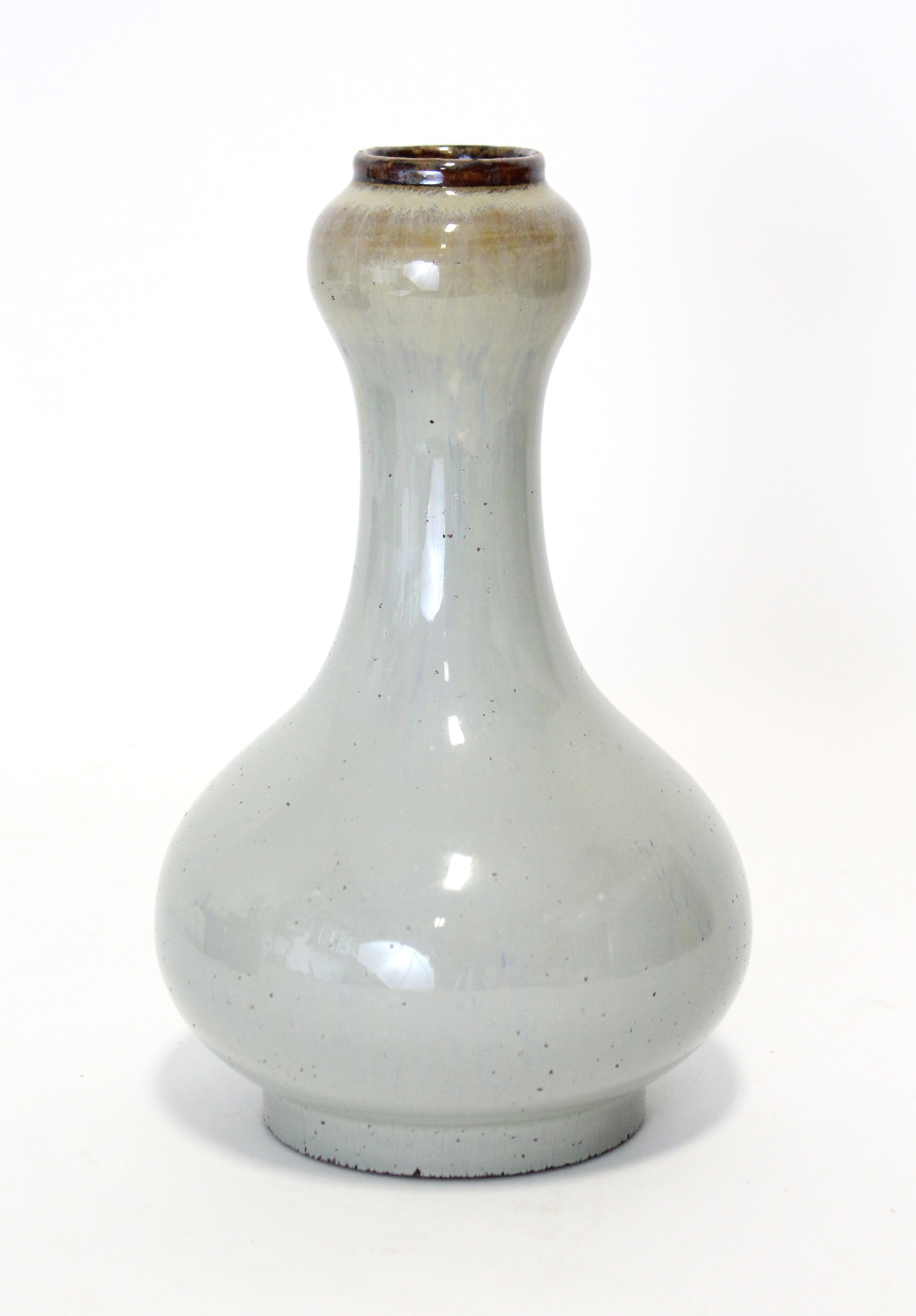 A CHINSE FLAMBÉ-GLAZED “GARLIC-MOUTH” VASE, the glaze of pale bluish tone, with pear-shaped body & - Image 2 of 10