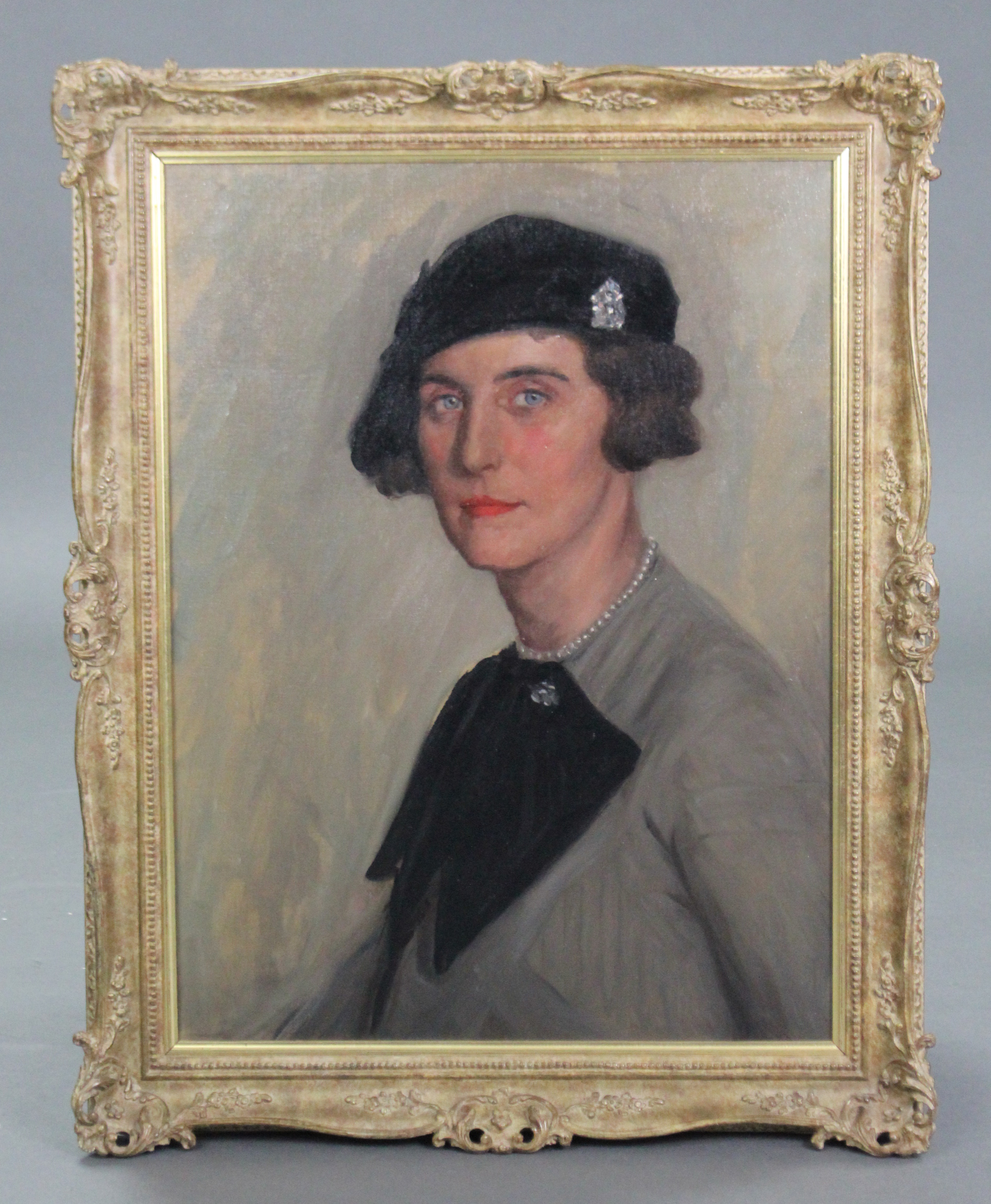 ENGLISH SCHOOL, early 20th century. A head & shoulders portrait of Mrs Stanley Edgson seated, - Image 2 of 3