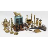 Various items of metalware, plated ware, etc.