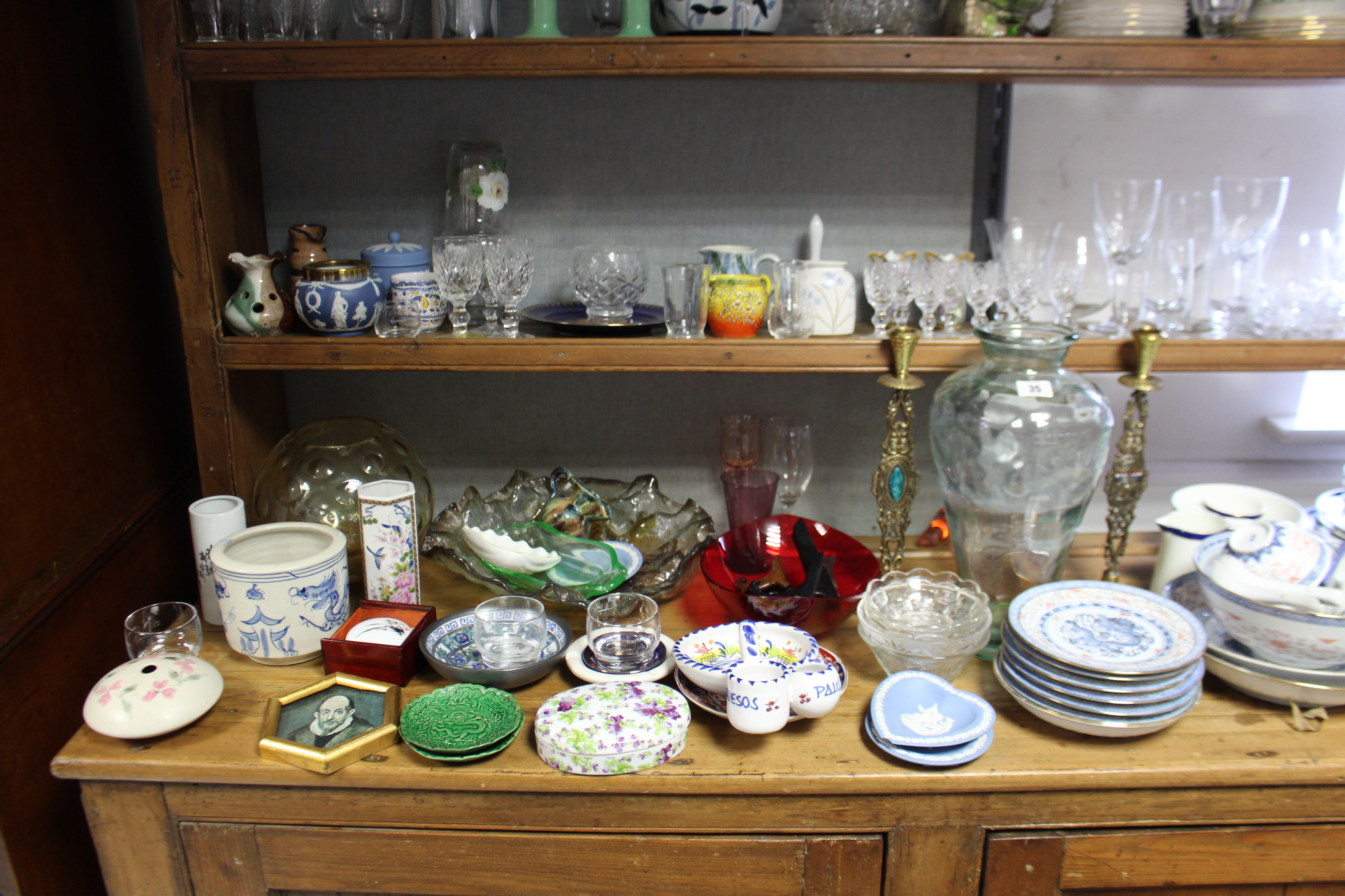 Various items of decorative china, pottery, glassware, etc.