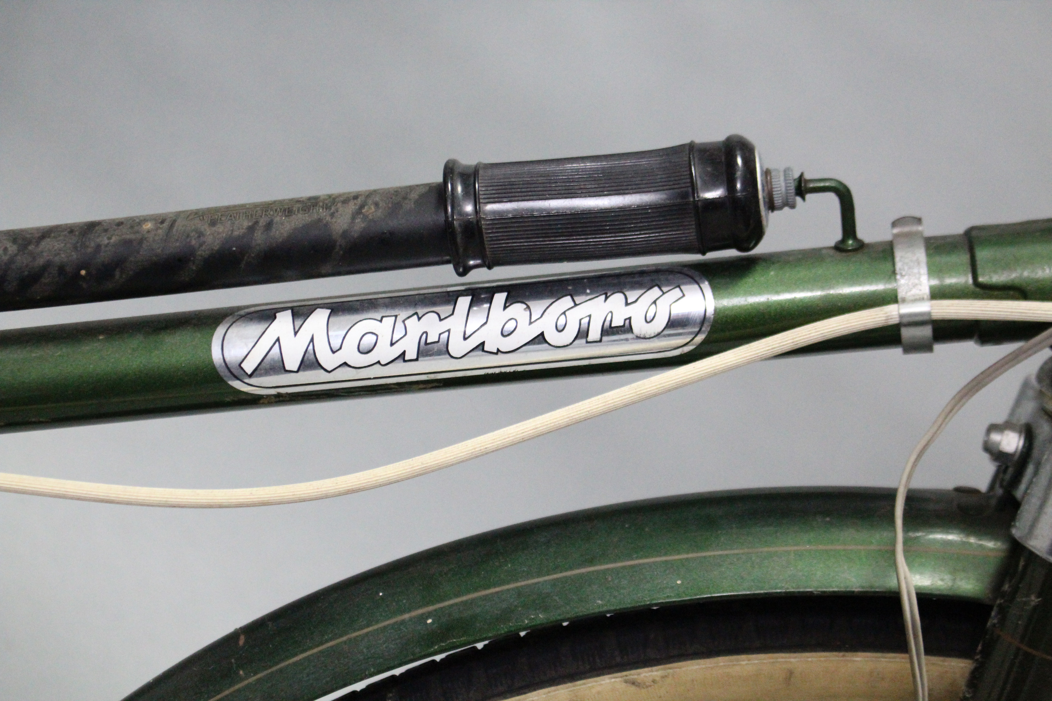 A 1980’s Marlboro three-speed gents bicycle (green). - Image 4 of 5