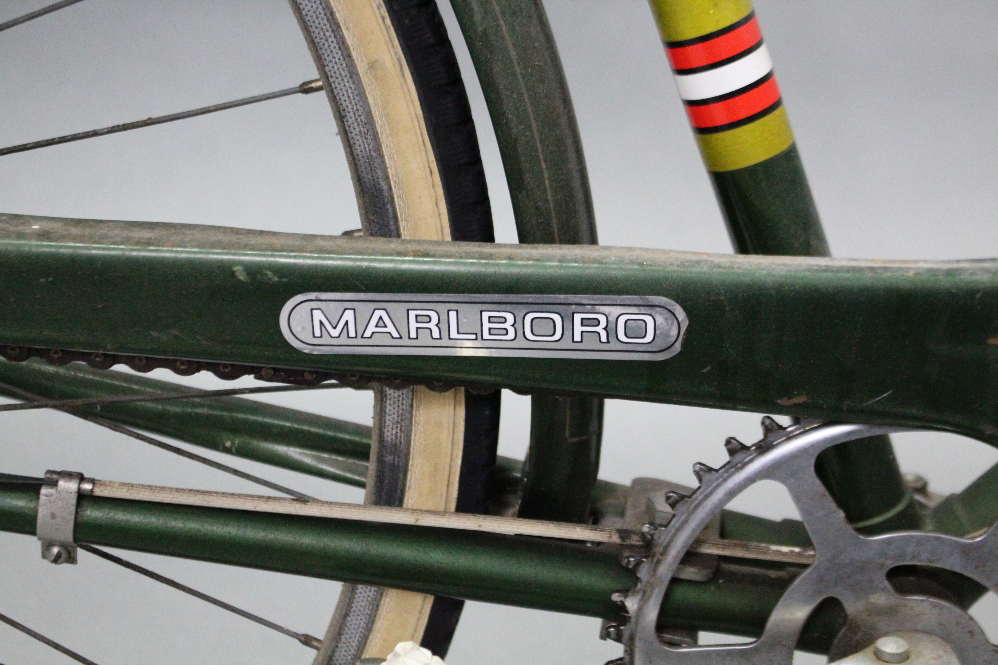 A 1980’s Marlboro three-speed gents bicycle (green). - Image 5 of 5