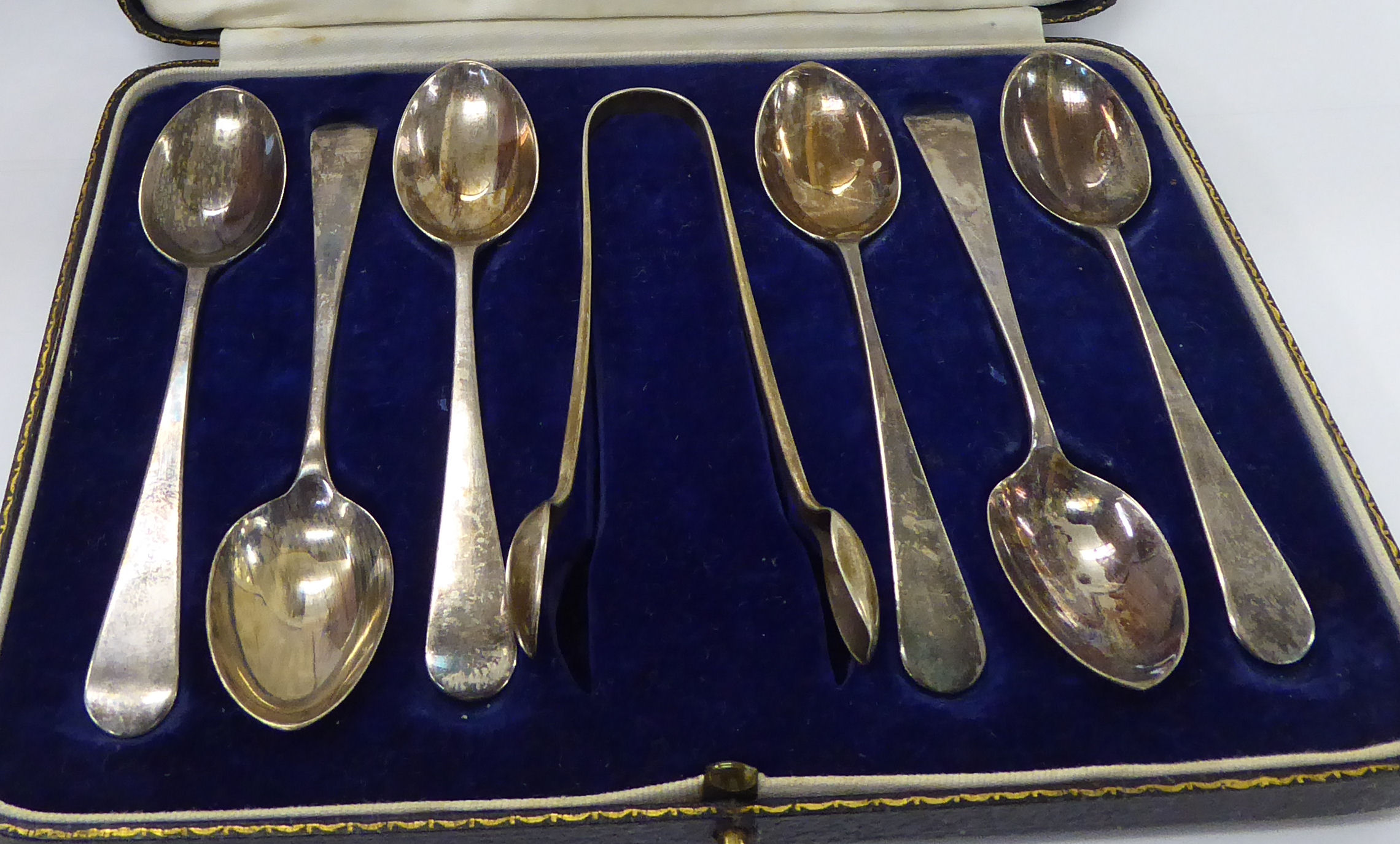 A set of six Old English pattern teaspoons;