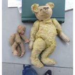 Toys: to include 1930s golden mohair Teddy bear with mobile limbs 16''h OS3
