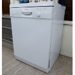 A Bosch dishwasher 33.5''h 23.