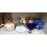 Decorative ceramics and glassware: to include a pair of Chinese ginger jars with covers 7''h;