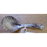 A silver King's pattern caddy spoon with a shell shaped bowl Birmingham 1970 11