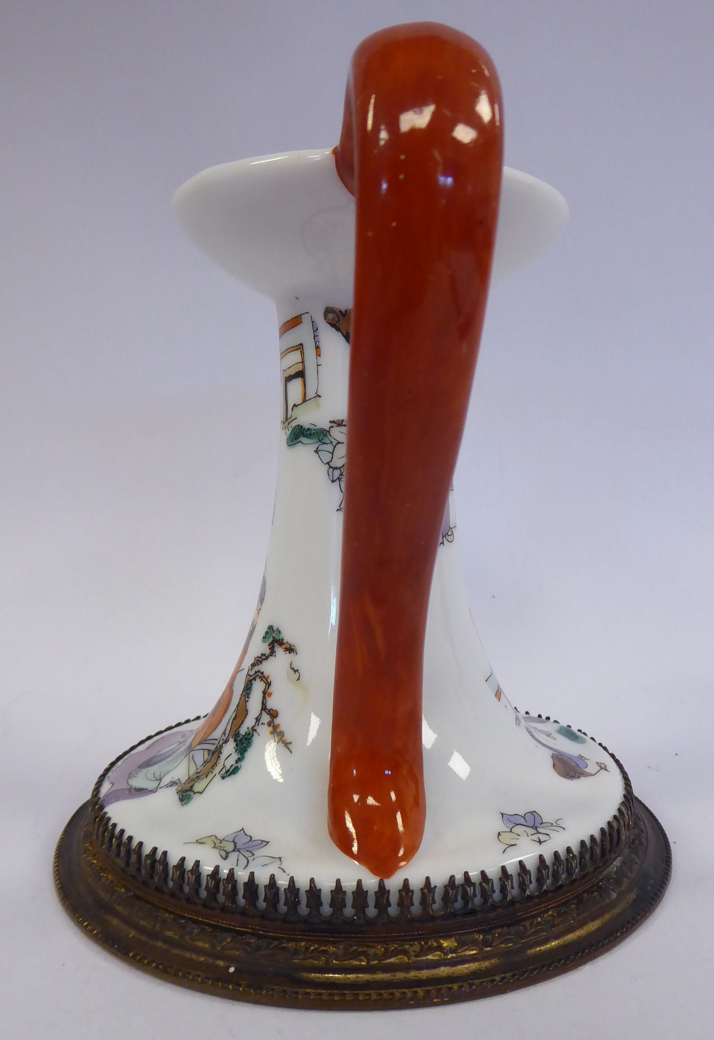 An early 20thC Chinese porcelain chamberstick of tapered form with a flared sconce and applied loop - Image 2 of 6