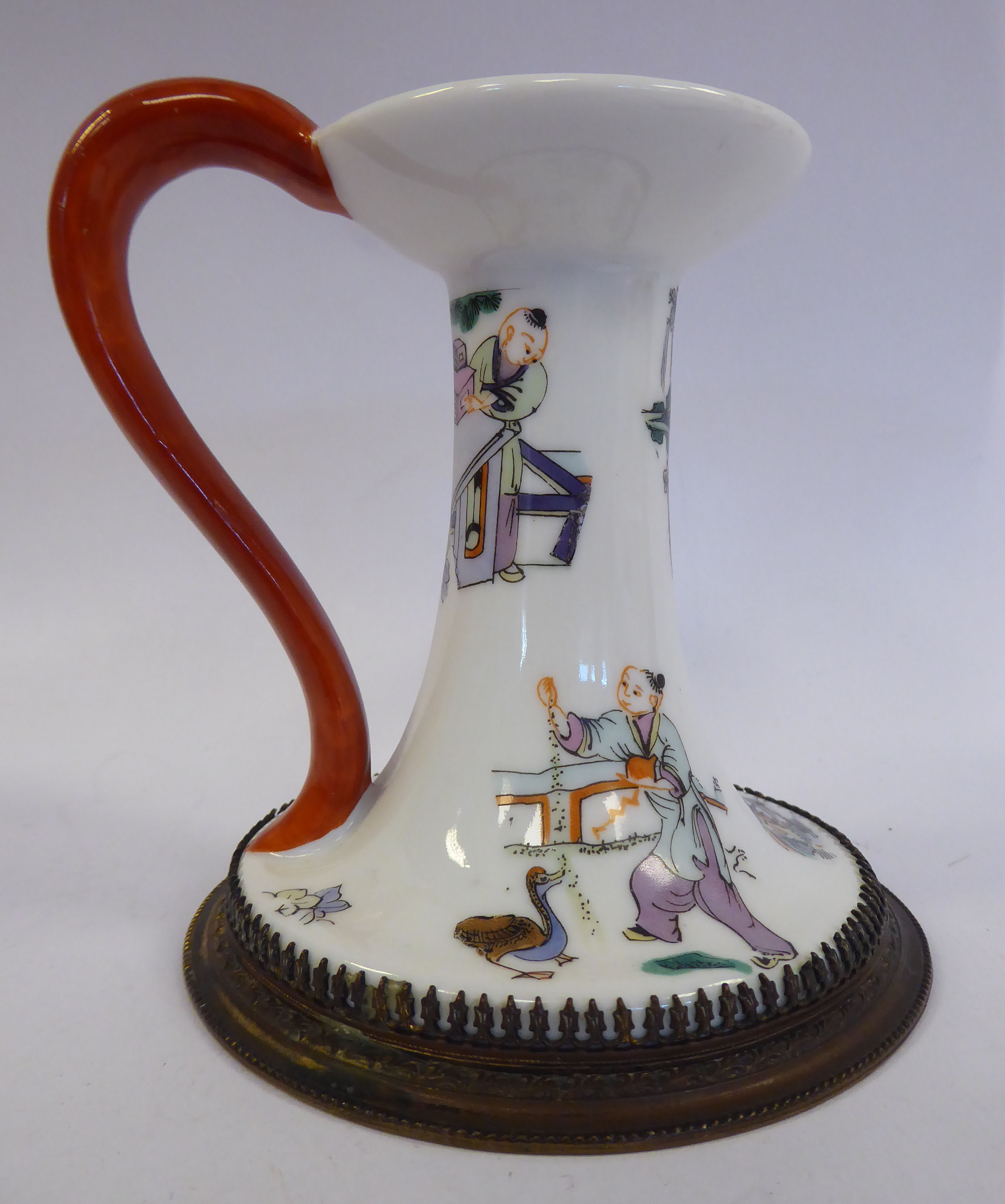 An early 20thC Chinese porcelain chamberstick of tapered form with a flared sconce and applied loop - Image 3 of 6