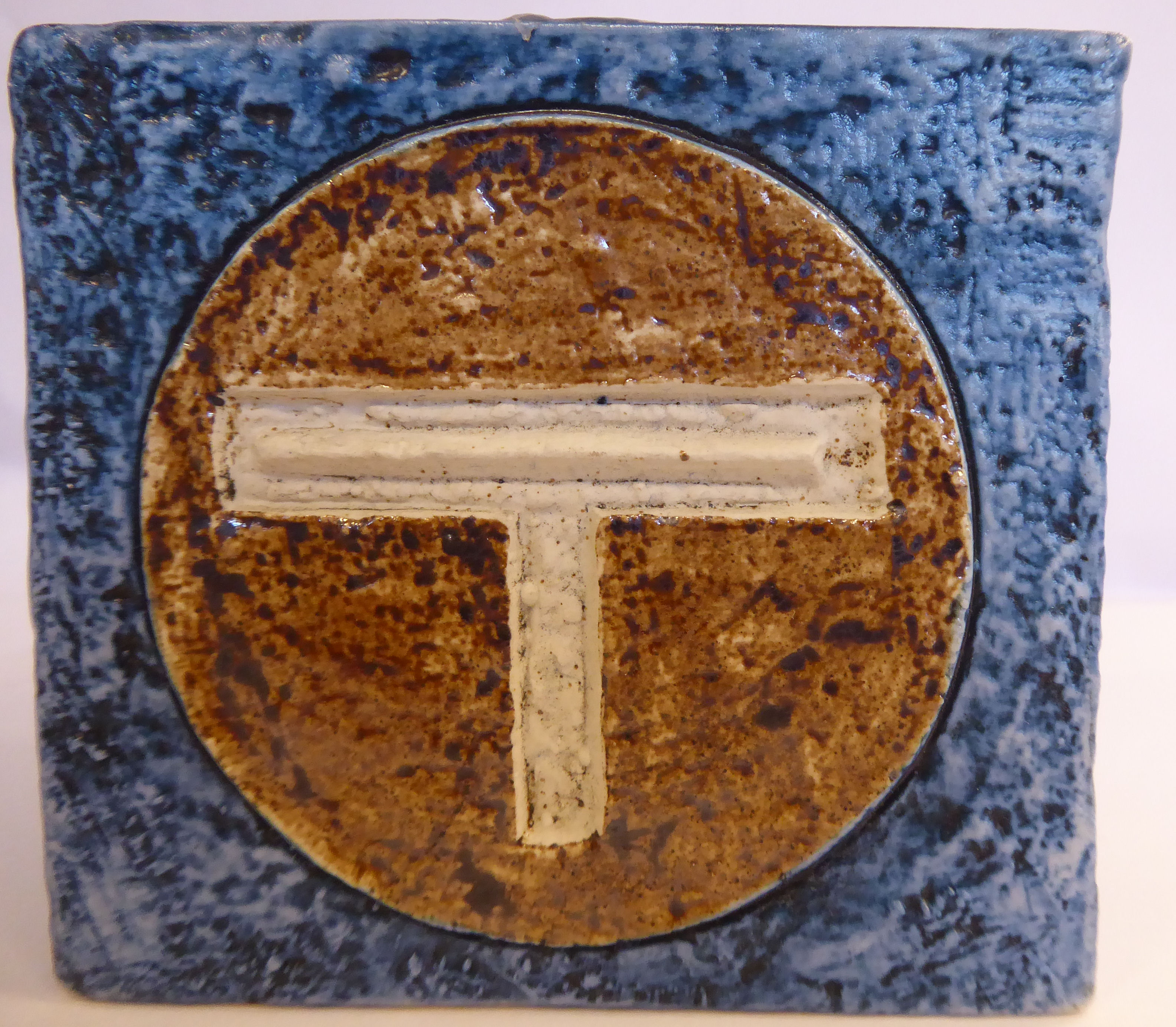 A Troika pottery open, square box vase, - Image 5 of 11