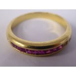 An 18ct gold ring,