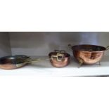 Victorian style copper and rivetted brass cooking ware, viz.