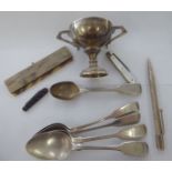 Silver and white metal collectables: to include fiddle pattern teaspoons mixed marks 11