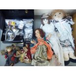20thC fabric covered dolls and dressmaker's accessories SL