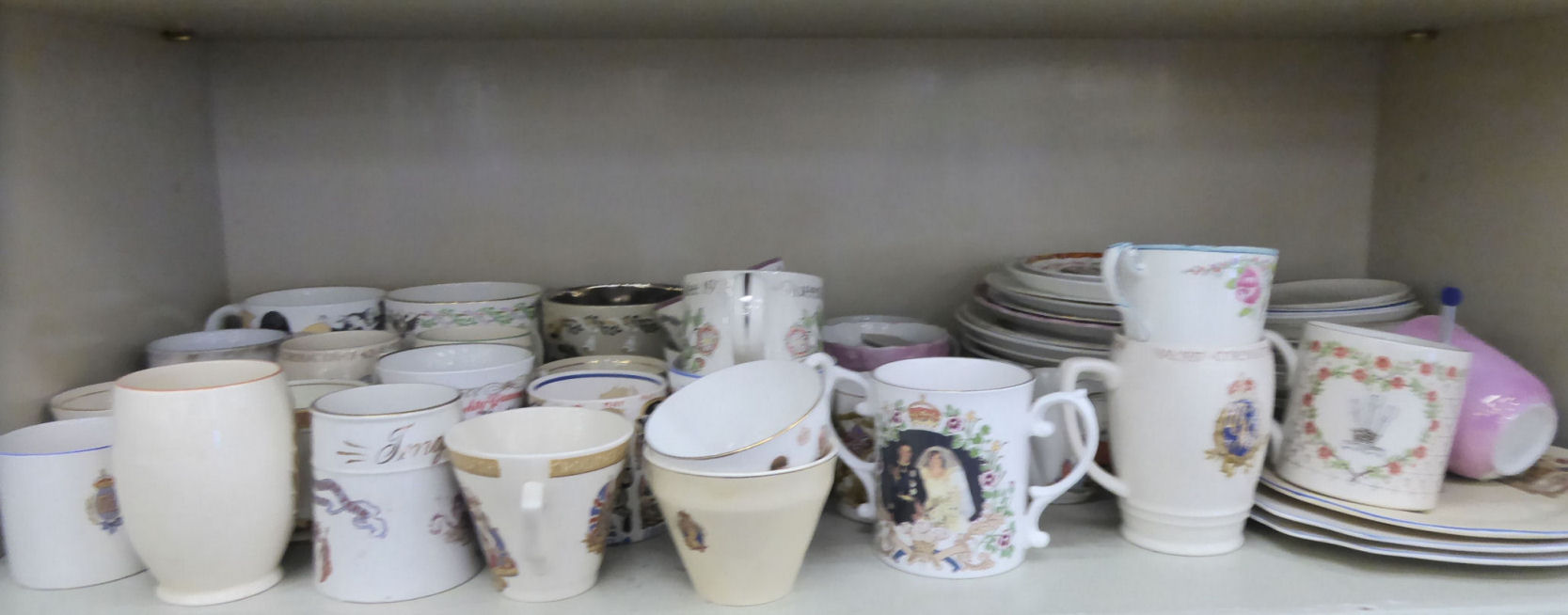 Royal Commemorative ceramics: to include Foley and other bone china cups, saucers,