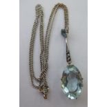 A 9ct white gold pendant necklace, set with an aquamarine (approx.