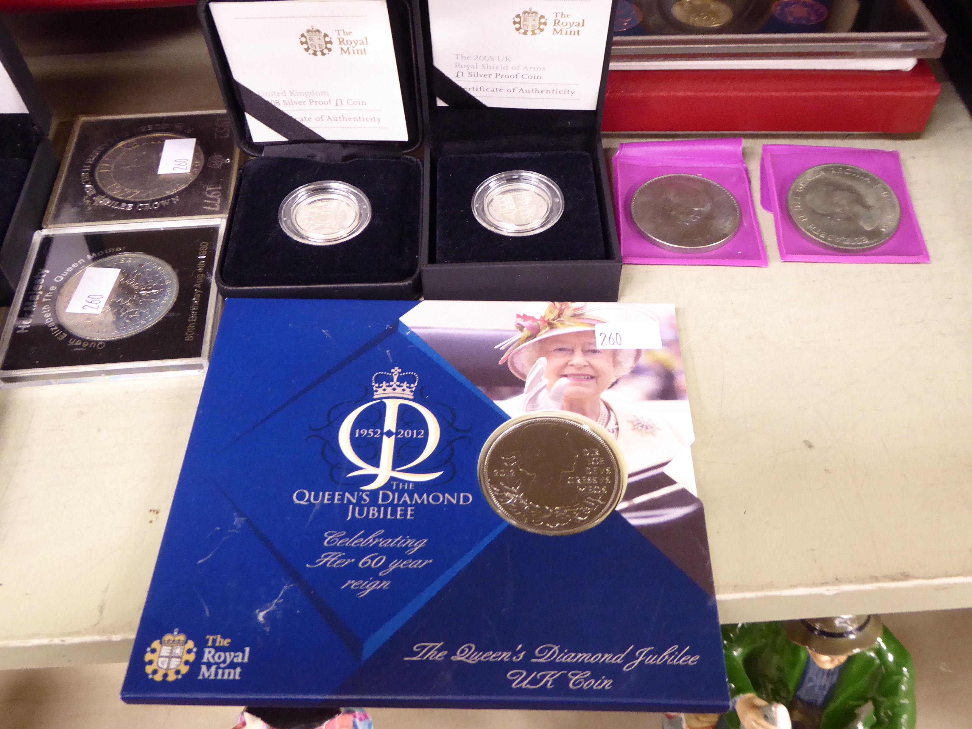 Collectors coins: to include a 2006 proof coin set boxed OS10 - Image 3 of 3