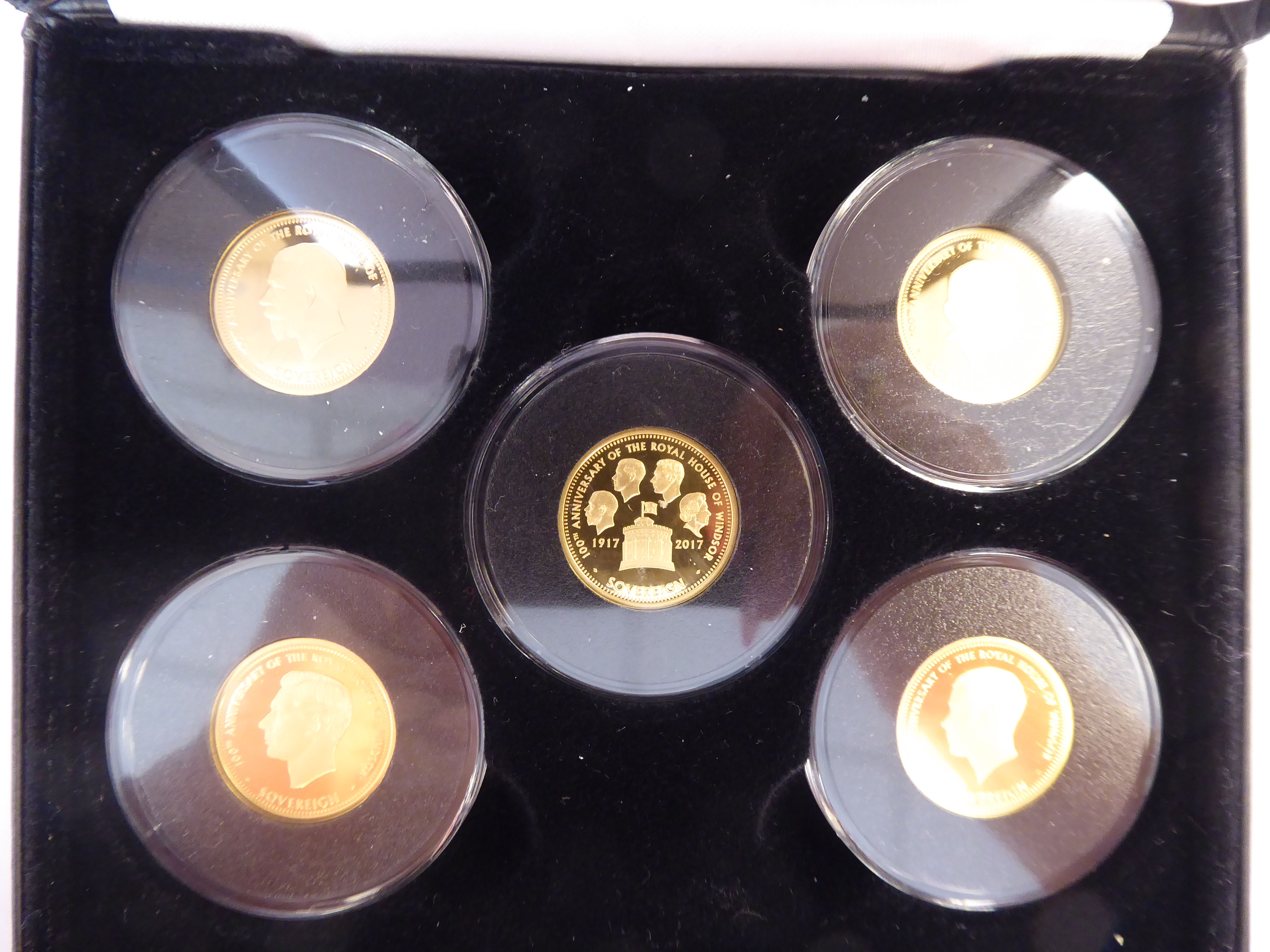 A 2017 a five piece proof sovereign set, - Image 2 of 5