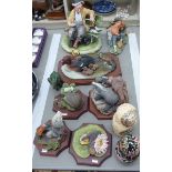 A mixed lot: to include Cape di Monte style porcelain figures 9''h S