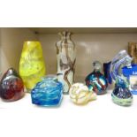 Seven items of Mdina glassware: to include a decanter of cylindrical form,