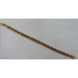 An Italian 9ct gold cast Greek key tablet link bracelet,