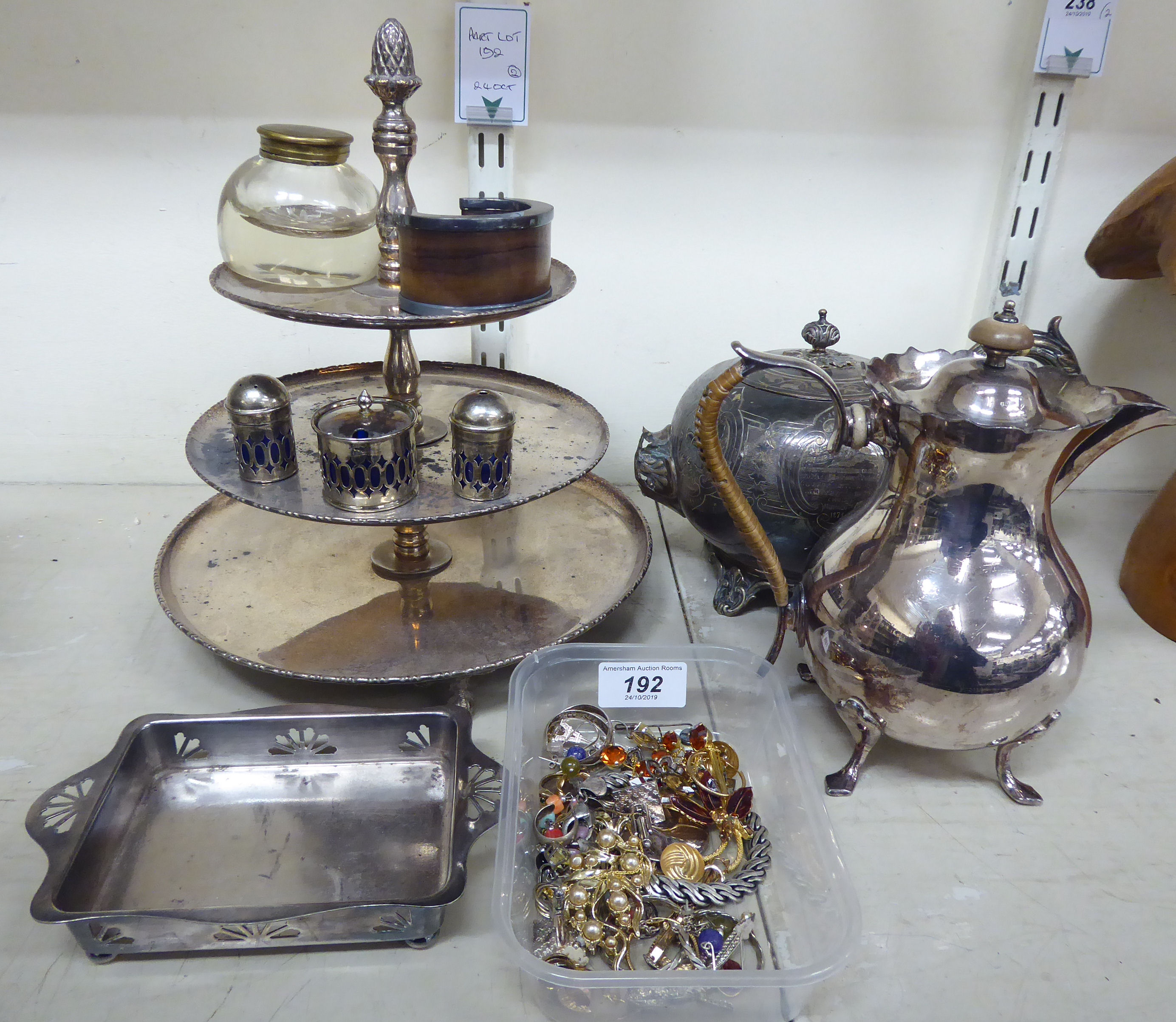 A mixed lot: to include a silver plated three tier cakestand 12''h;