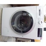 A Bosch Serre 6 washing machine 33.5''h 23.