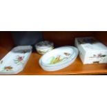 Royal Worcester porcelain Evesham pattern tableware, viz.