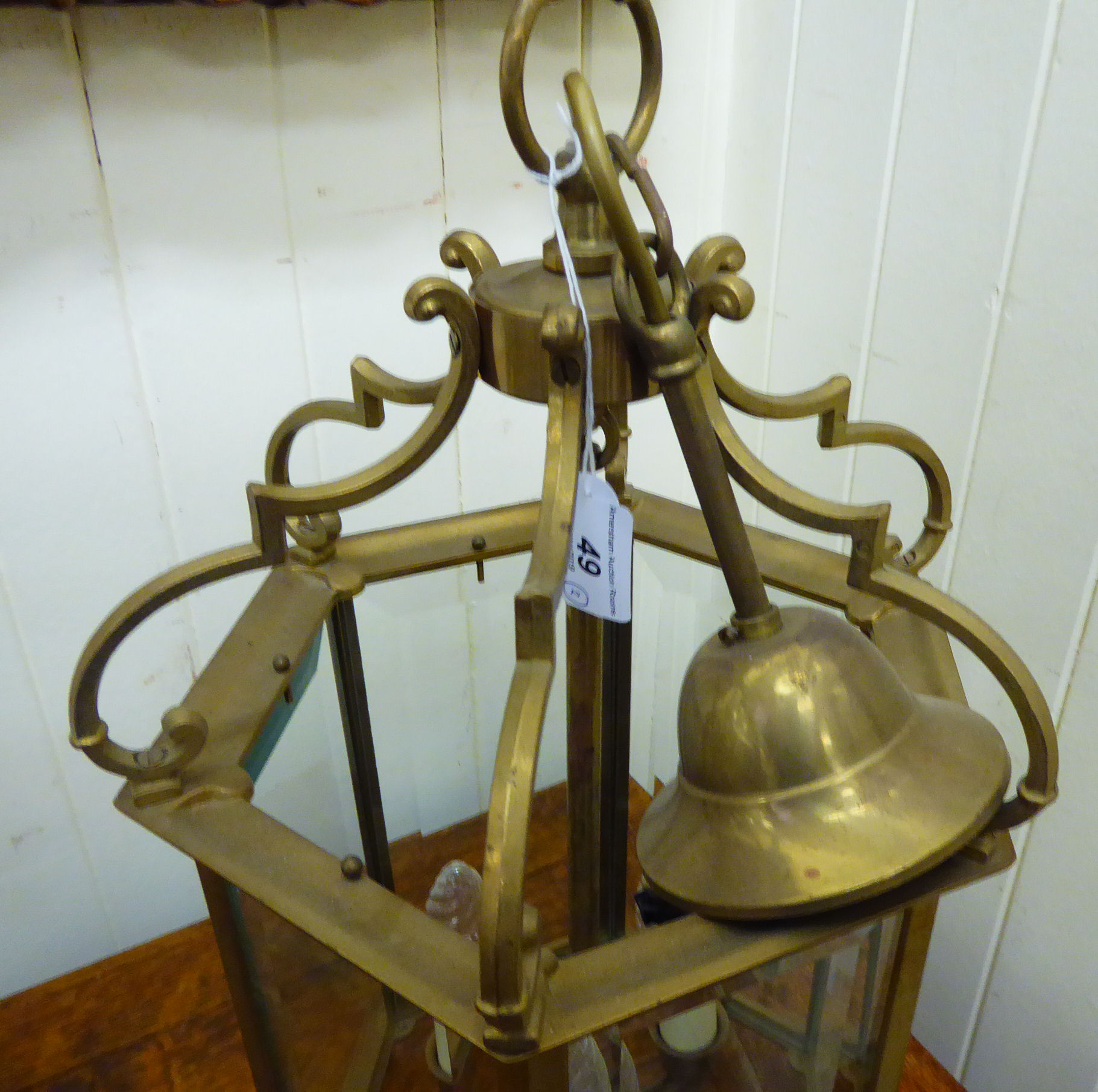 A pair of modern Georgian style lacquered brass framed hexagonal hanging lanterns with glass panels - Image 2 of 3