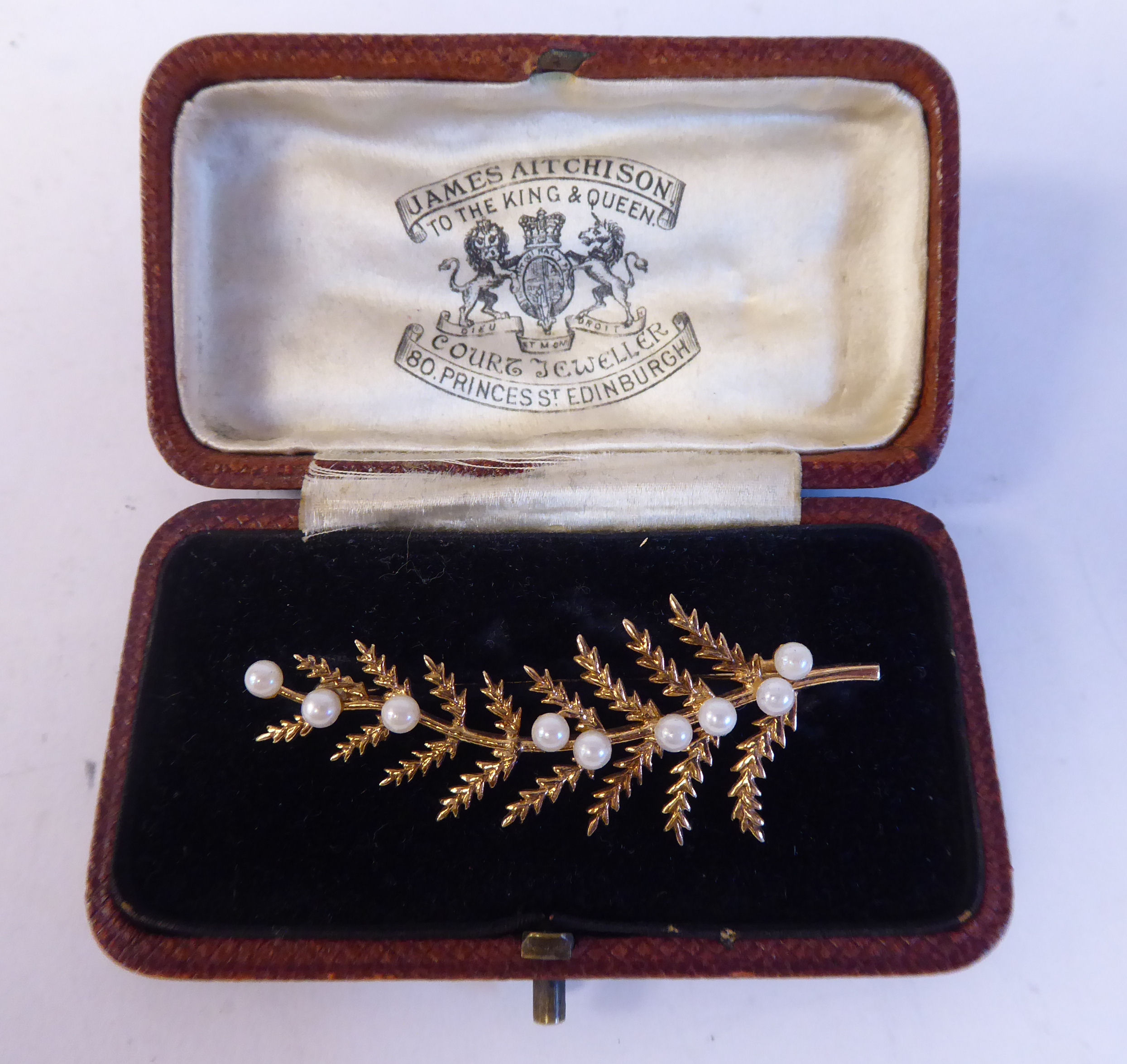 A 9ct gold seed pearl set fern brooch - Image 5 of 5