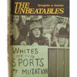 Kim Shippey (author) and Gert Hattingh (photographer) The Unbeatables. Springboks in Australia. 1971