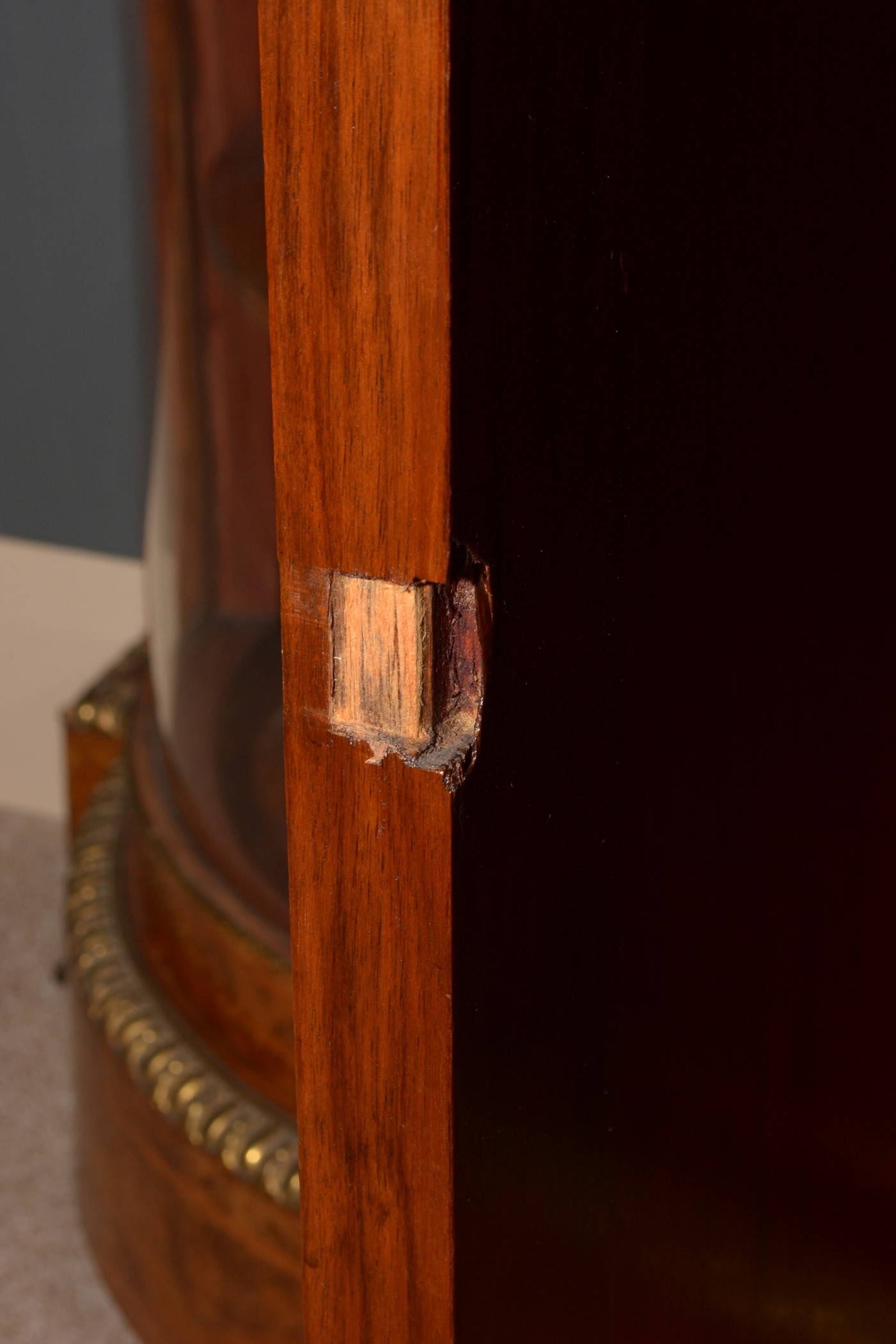 A fine Victorian burr walnut and ormolu mounted credenza. - Image 21 of 25