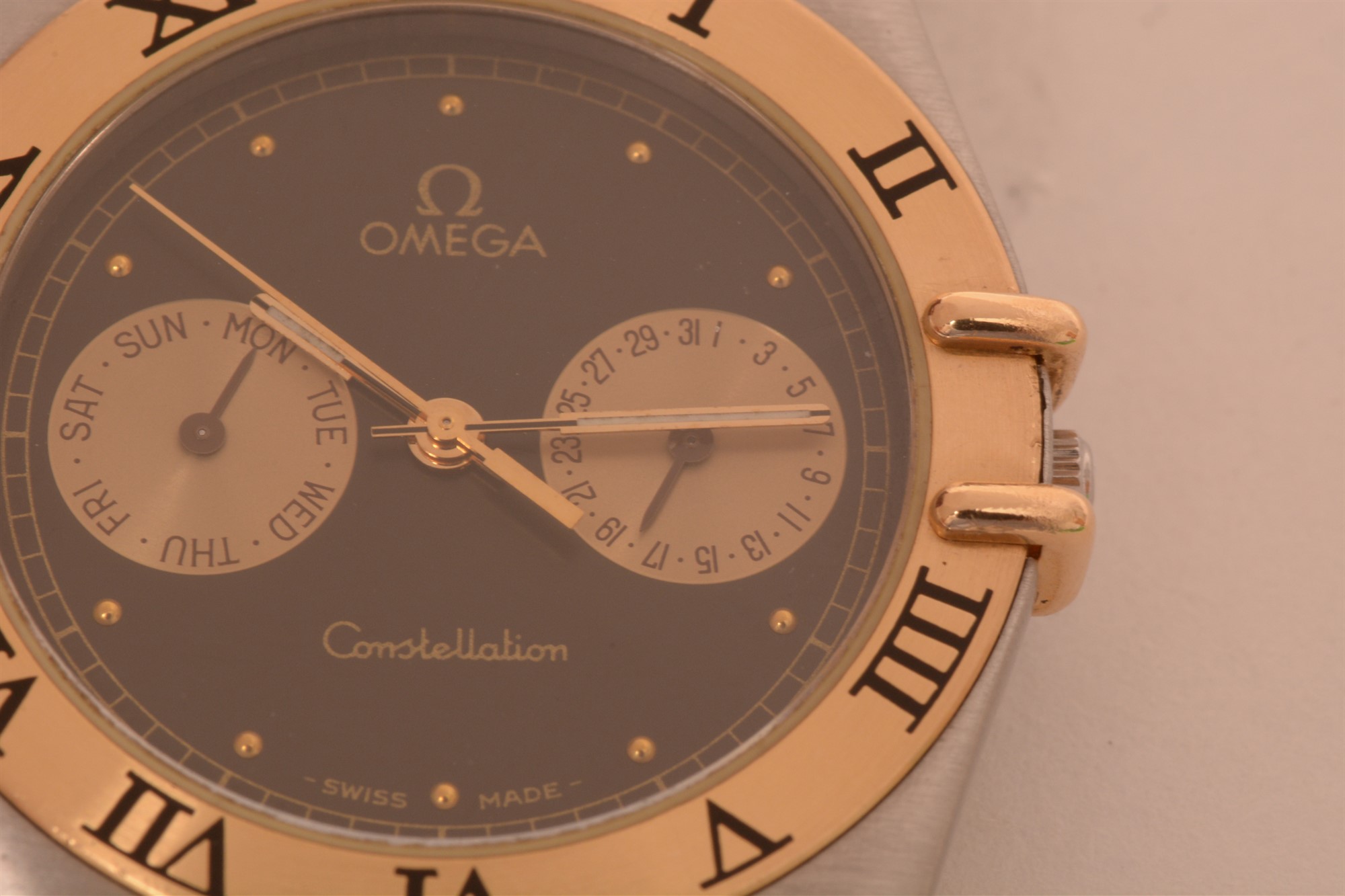 Omega Constellation: a 18ct gold & stainless steel quartz wristwatch, - Image 10 of 13