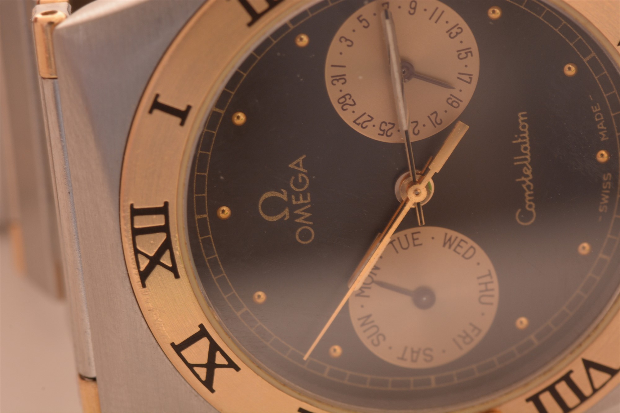 Omega Constellation: a 18ct gold & stainless steel quartz wristwatch, - Image 12 of 13