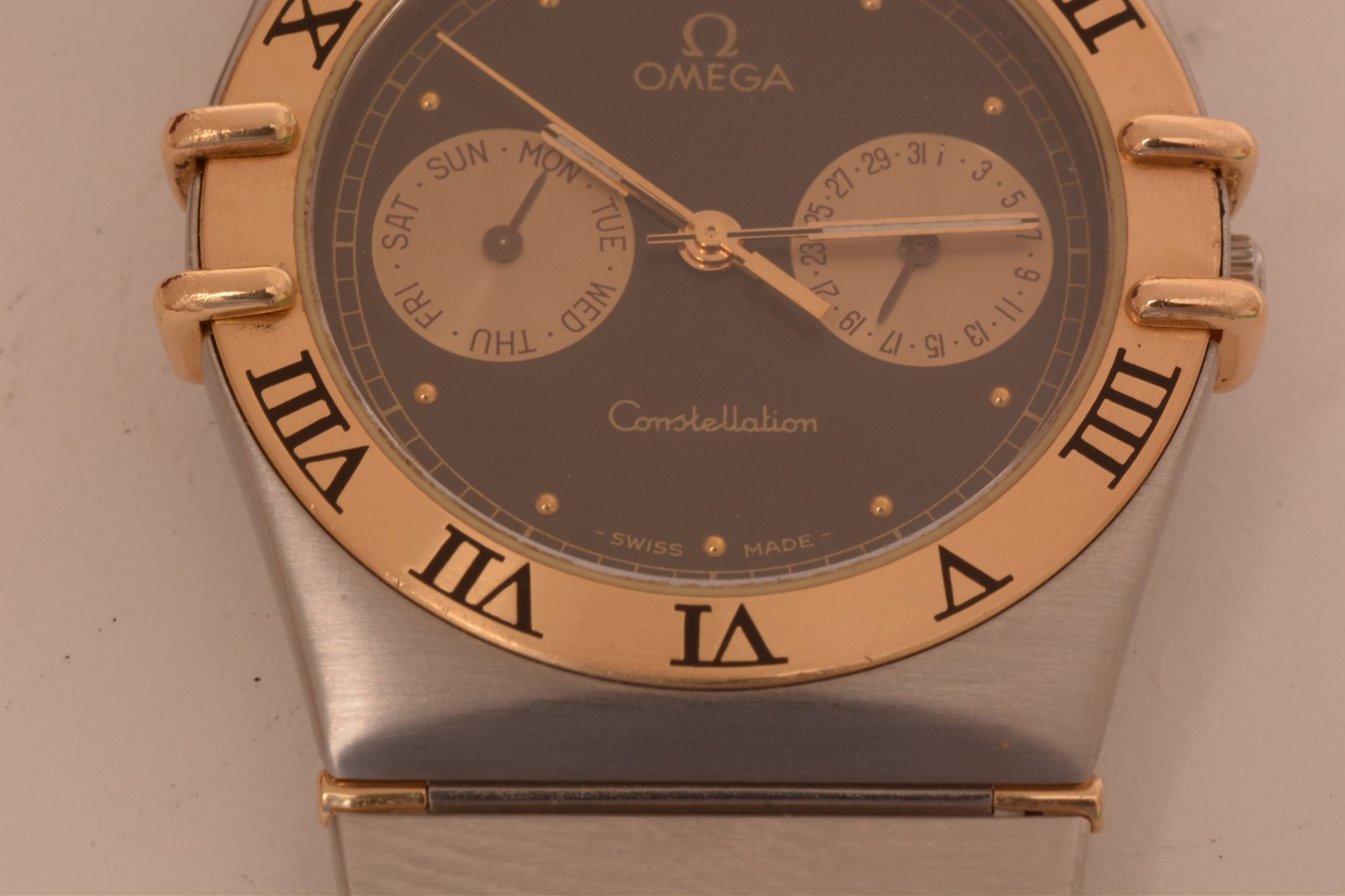 Omega Constellation: a 18ct gold & stainless steel quartz wristwatch, - Image 8 of 13