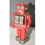 Tin plate fighting robot