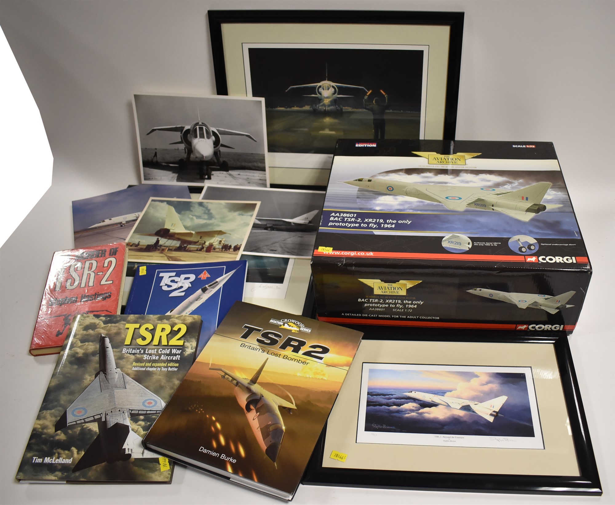 TSR-2 memorabilia