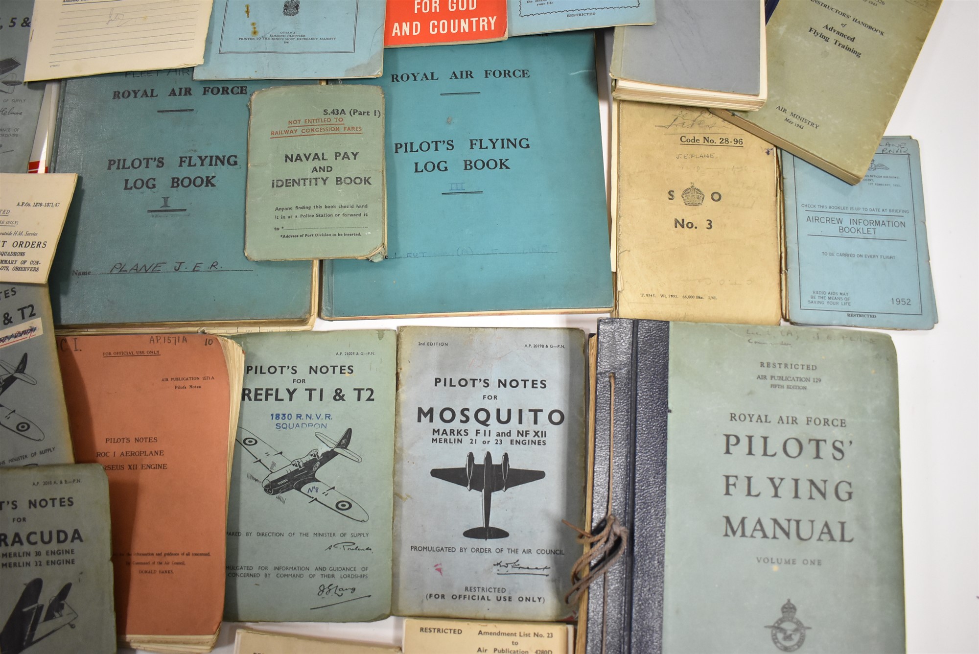 Pilots Log books and other ephemera - Image 4 of 5