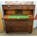 Secretaire chest