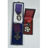 L’ordre national de la Légion d'honneur and other medals