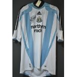 A Newcastle United away shirt, No. 7.
