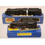 Hornby Dublo locomotives and tender.