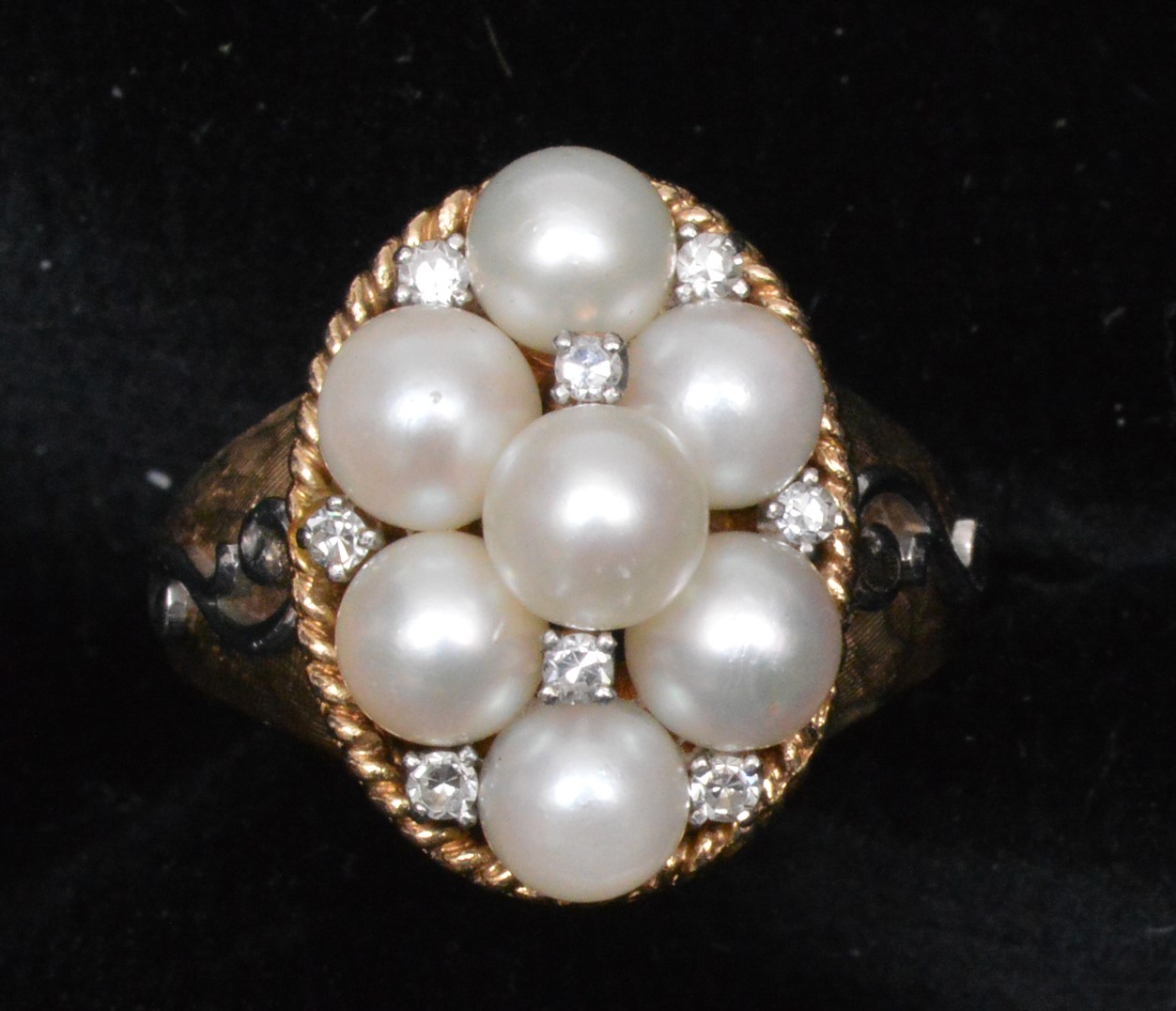 Pearl and diamond ring