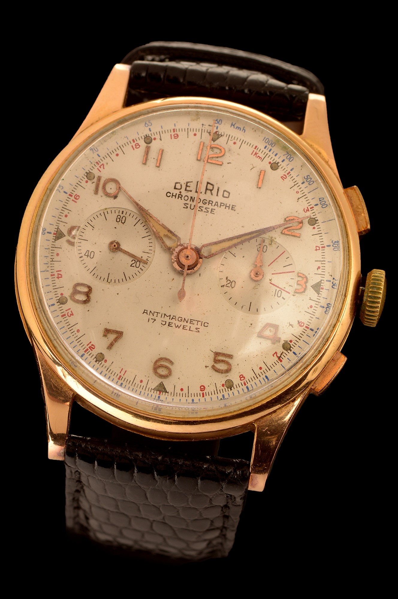 Delrio Chronographe Suisse: a gentleman's 18k chronograph wristwatch