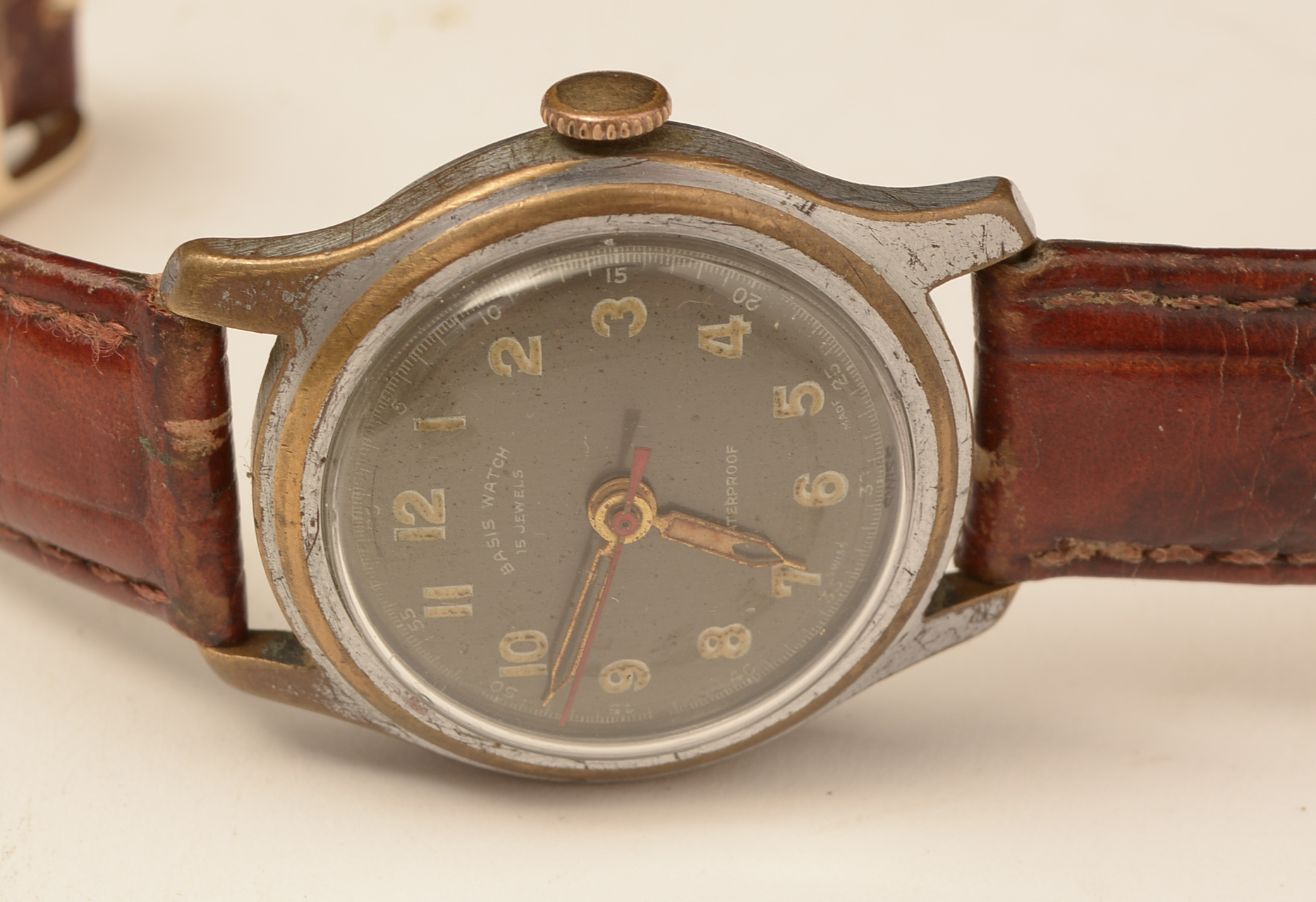 Six vintage wristwatches. - Image 13 of 22