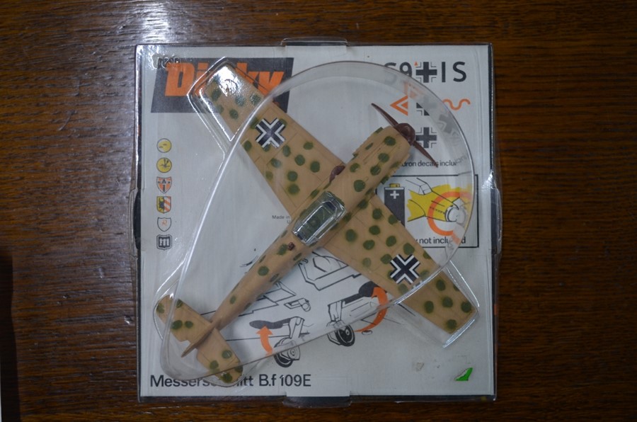 Dinky 726 Messerschmitt Bf 109E, in bubble box to/w Dinky 734 P47 Thunderbolt (overpainted nose