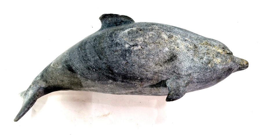 An artisan hand carved marble 'baby' dolphin sculpture, of Spanish origin, circa 1980, size 53 cm - Image 4 of 4