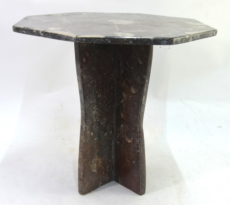 A small octagonal marble and fossil top occasional  table, 46 cm x 46 cm x 45 cm h - Image 2 of 9