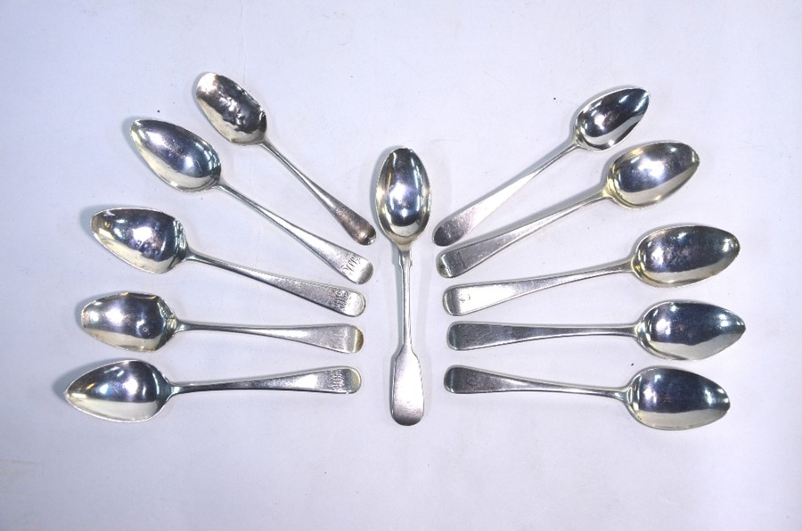 Ten various Georgian silver teaspoons and an Edwardian teaspoon (11), 5.2 oz